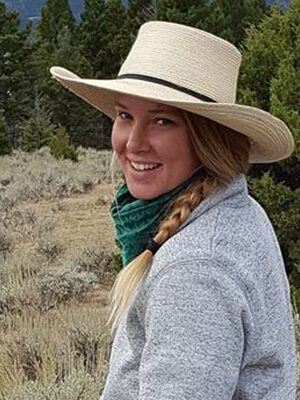 Melanie Kimpton-Weyant<br />2020 RAWHIDE BRAIDING FELLOWSHIP RECIPIENT