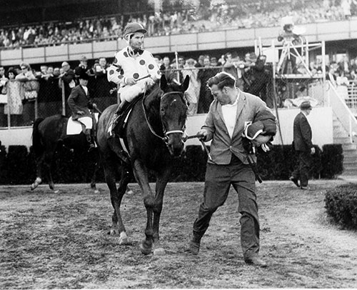 Damascus after winning the Wood Memorial (Bob Coglianese)