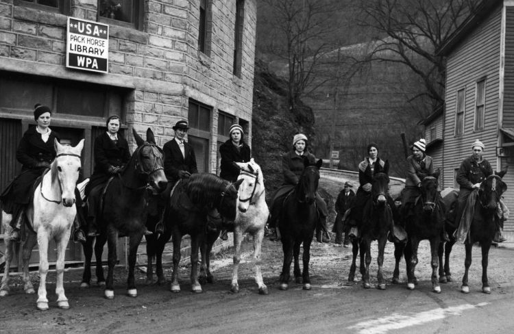 Equine Info Exchange - The Traveling Librarians of the Great Depression