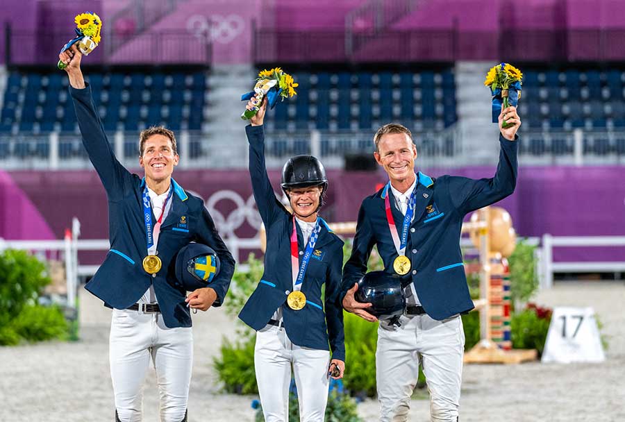 Team Sweden takes Show Jumping gold (Credit-FEI-ARND-BRONKHORST)